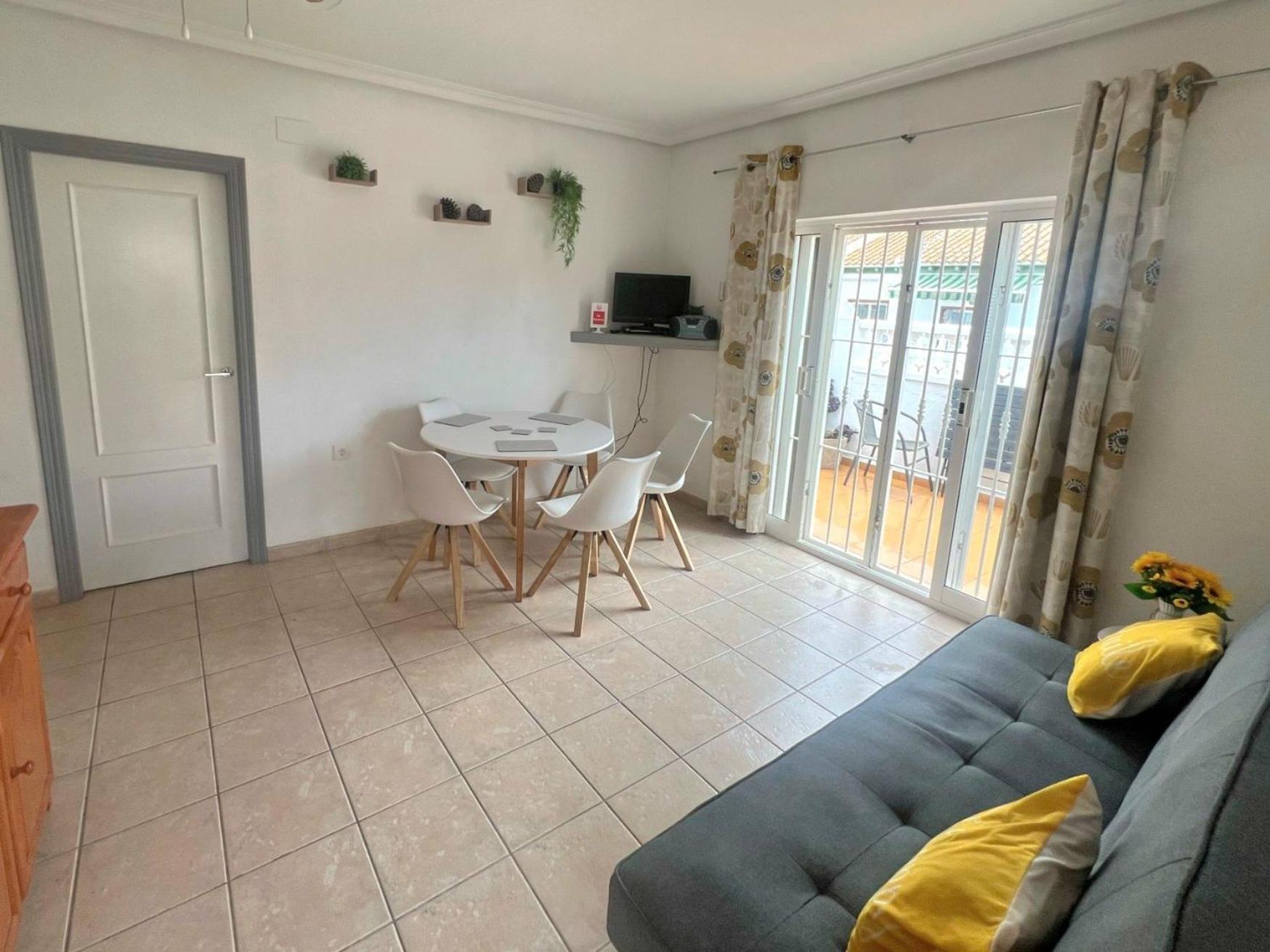 Lovely Apartment Near The Beach In Sunny La Mata Torrevieja Ngoại thất bức ảnh